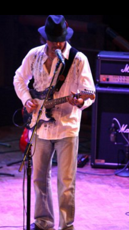 Doug Jackson Guitarist Onstage